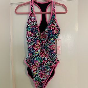 Gorgeous Lilly Pulitzer Keilani swimsuit